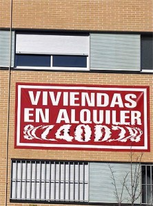 anuncio de alquiler en una vivienda